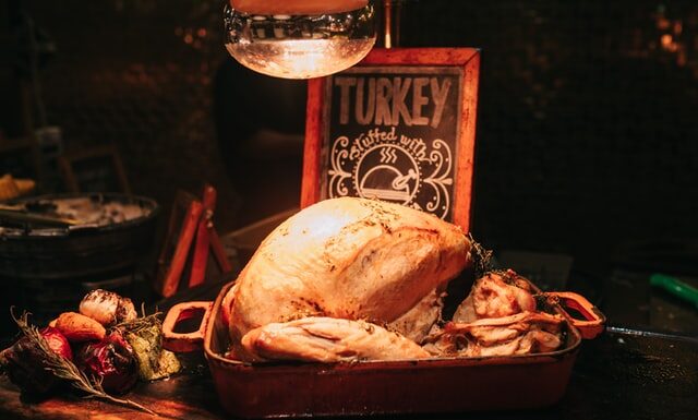 How to carve a turkey?
